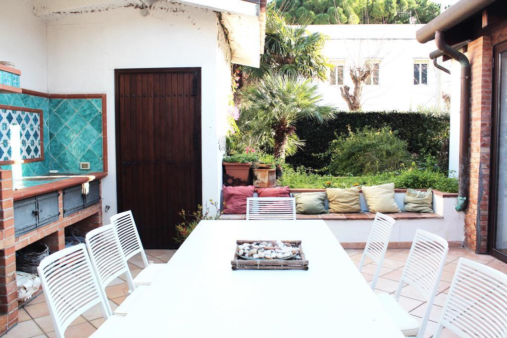 B&B Casa Chinaski Mondello Εξωτερικό φωτογραφία