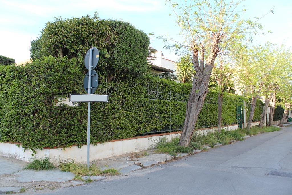 B&B Casa Chinaski Mondello Εξωτερικό φωτογραφία