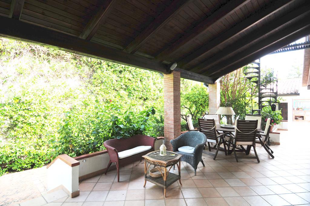 B&B Casa Chinaski Mondello Εξωτερικό φωτογραφία