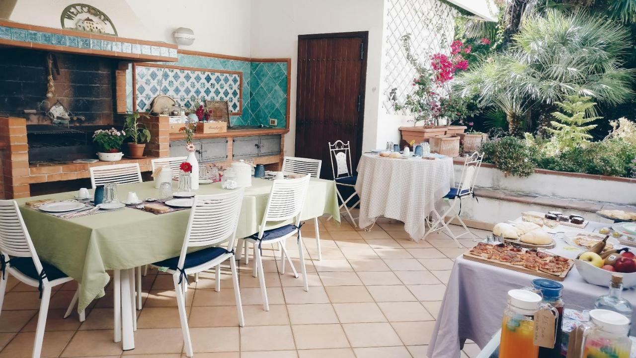 B&B Casa Chinaski Mondello Εξωτερικό φωτογραφία
